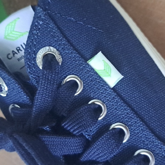 Cariuma Navy Blue Low Top Canvas Sneakers - Picture 4 of 10